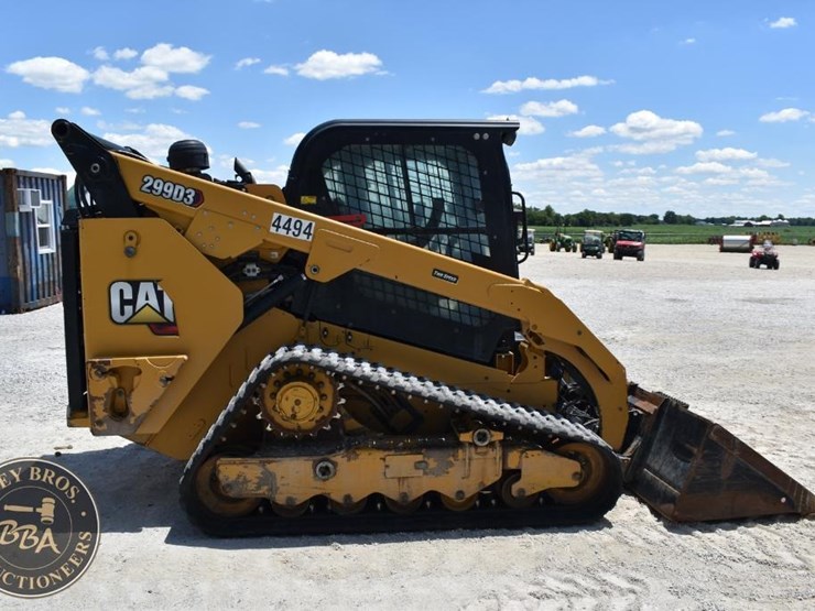 2023-caterpillar-299d3-image-17