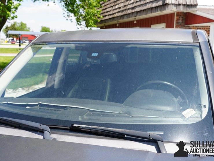 2011-land-rover-range-rover-image-13