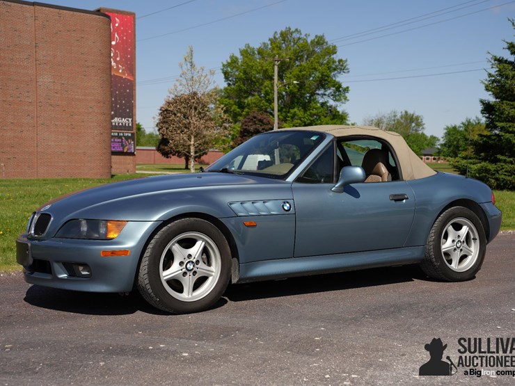 run-#174---1998-bmw-z3-convertible-image-2