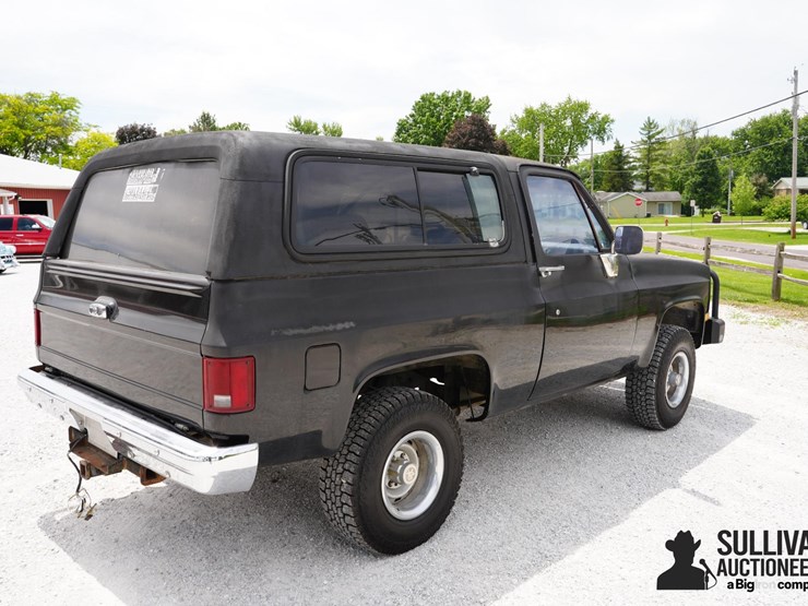 1986-chevrolet-k5-image-5
