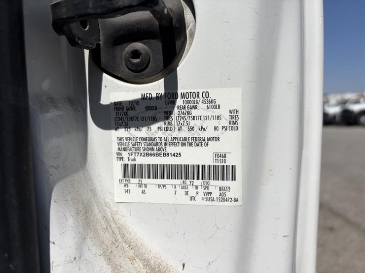 2011-ford-f250-image-19
