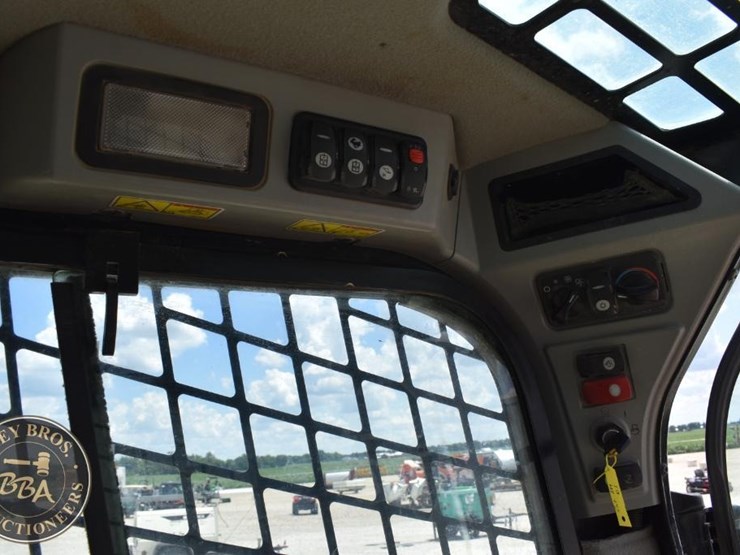 2019-caterpillar-299d2-image-55