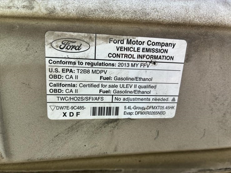 2013-ford-e350-sd-image-8