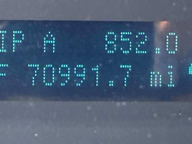 2011-ford-f250-image-16
