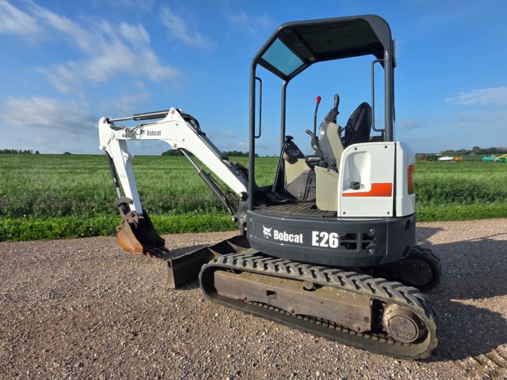 bobcat-e26-image-9