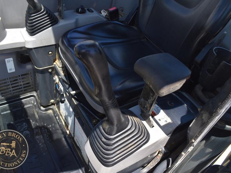 2016-komatsu-pc55mr-5-image-59