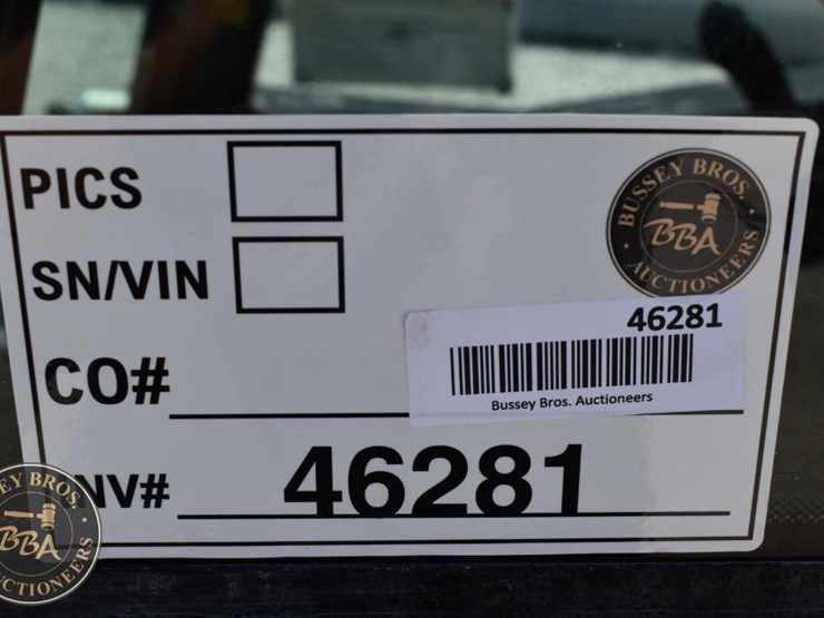2014-jcb-190-image-40