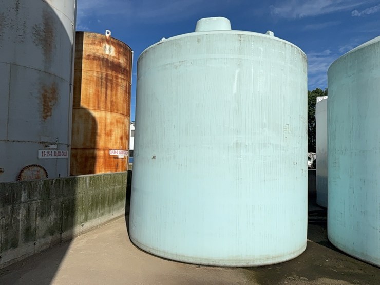 thiosul-10,000-gal-poly-tank-image-2