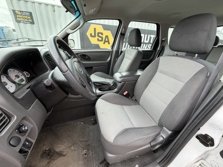 2007-ford-escape-image-21