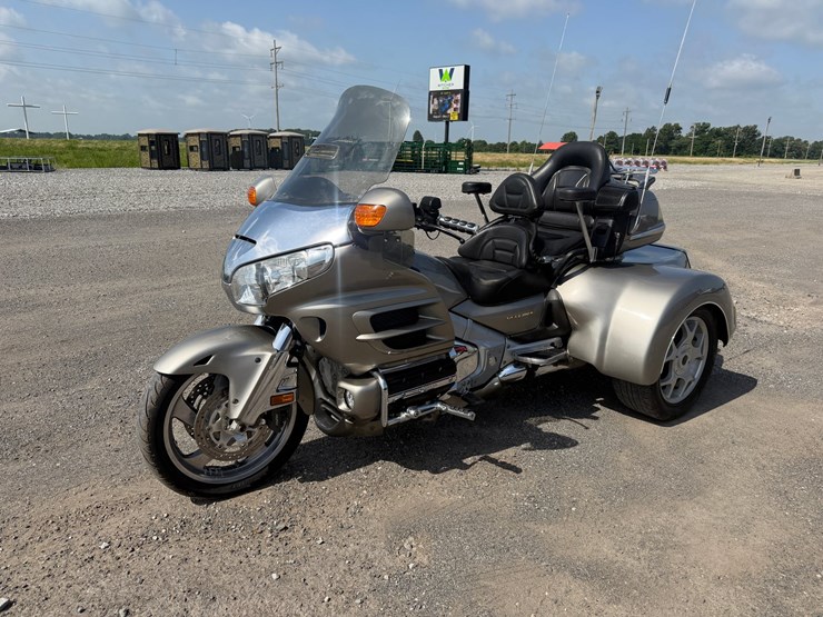 #47186-•-2007-honda-goldwing-gl1800-motorcycle-w/roadsmith-trike-kit-1hfsc47f87a600390-inv#47186-image-1