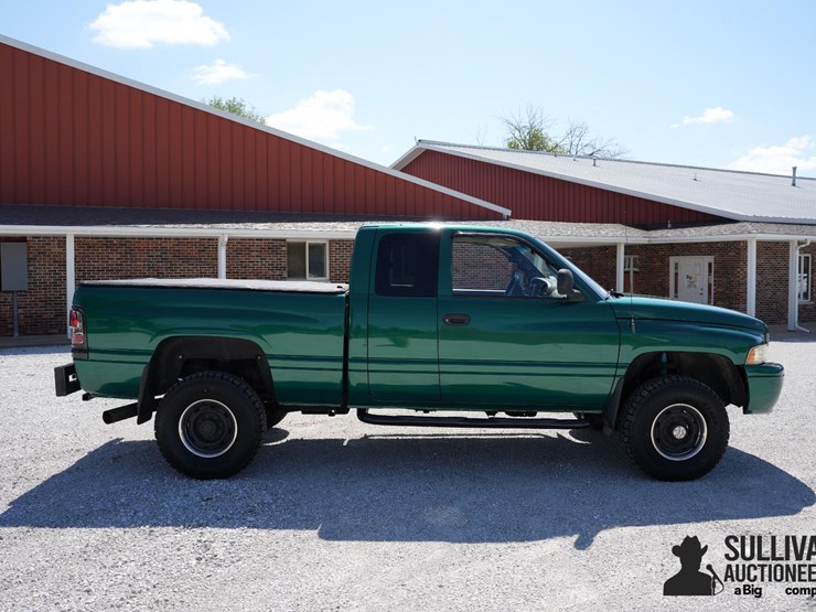 1999-dodge-ram-2500-image-4
