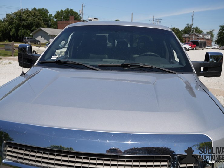 2012-ford-f150-lariat-image-11