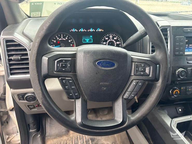 2015-ford-f150-image-15