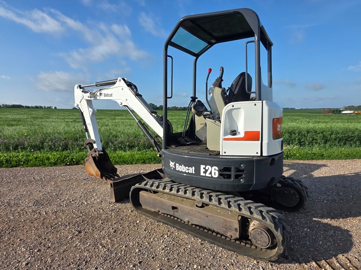 bobcat-e26-image-12