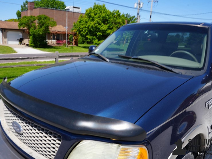 2003-ford-f150-lariat-image-9