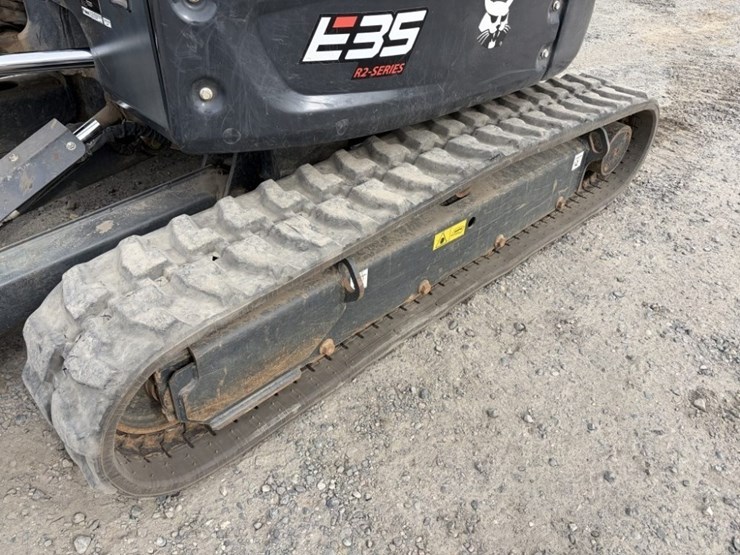 2023-bobcat-e35-image-15