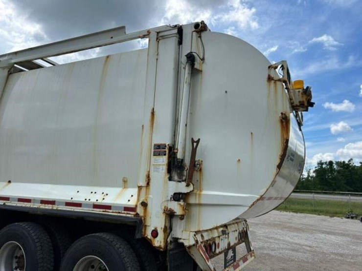 2020-mack-terrapro-tri/a-garbage-truck-1m2te1gc0lm-image-47