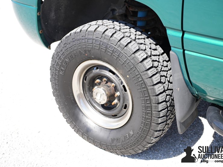 1999-dodge-ram-2500-image-14