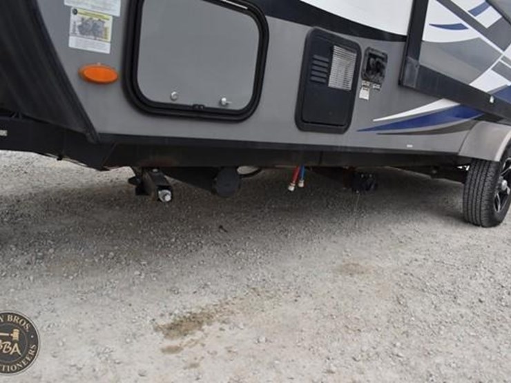 2018-keystone-rv-co-passport-rov-170rkrv-46269-image-12