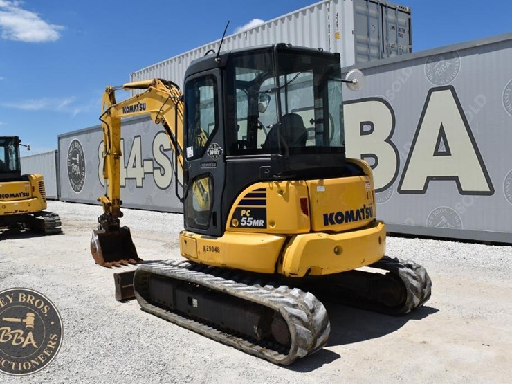 2016-komatsu-pc55mr-5-image-3