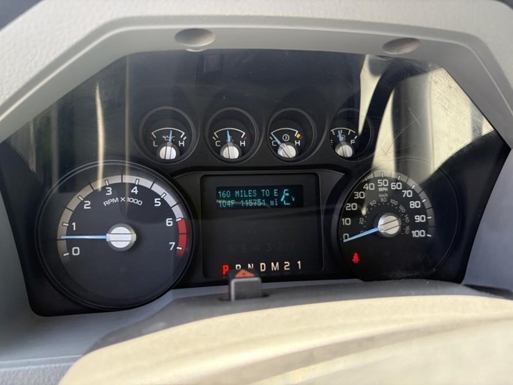 2011-ford-f250-image-16