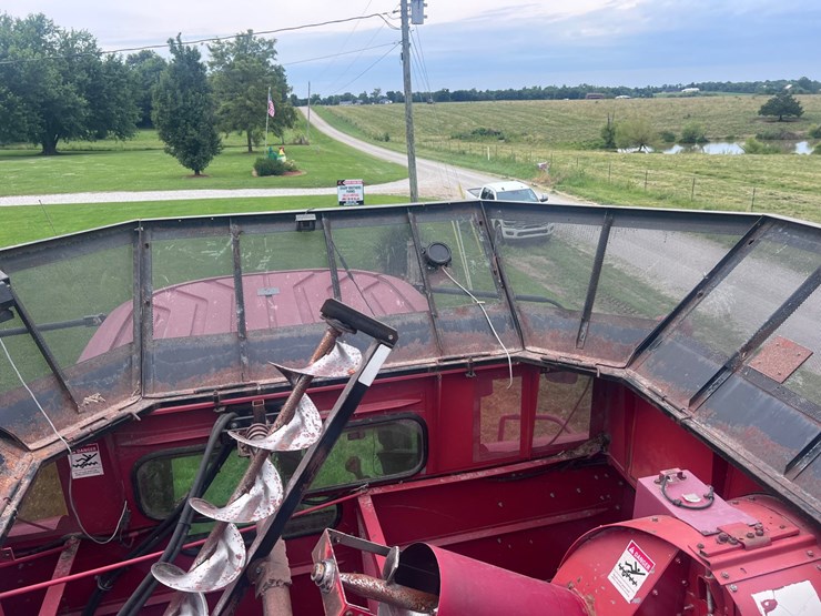 case-ih-2388-image-30