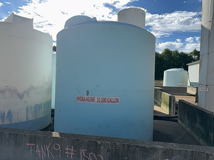 hydra-hume-10,000-gal-poly-tank-image-1