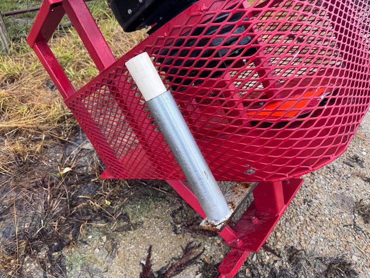 #5536-•-ih-806-3pt-seat-with-canopy-image-9