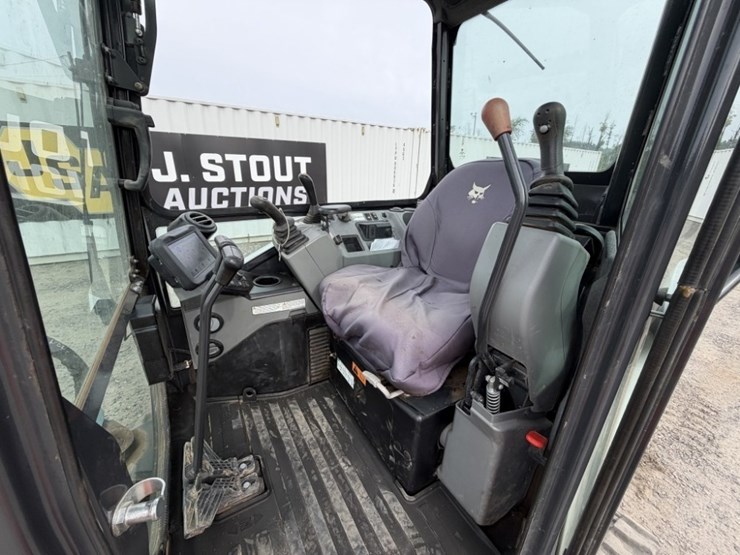 2023-bobcat-e35-image-23