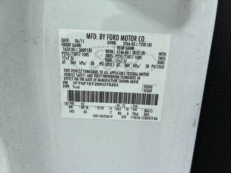 2011-ford-f150-image-18