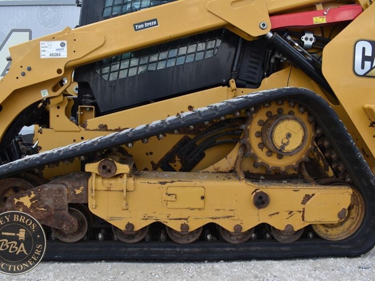 2022-caterpillar-299d3-image-27