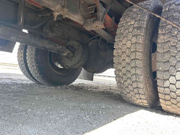 2008-ford-f750-image-36