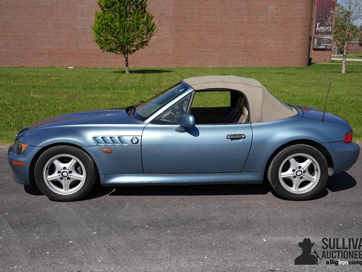 run-#174---1998-bmw-z3-convertible-image-9