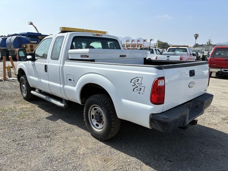 2011-ford-f250-image-4