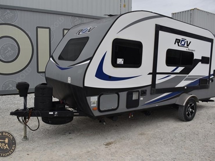 2018-keystone-rv-co-passport-rov-170rkrv-46269-image-43
