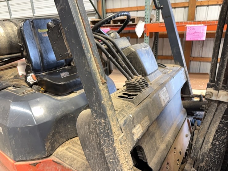 toyota-7fgu42-forklift-image-10