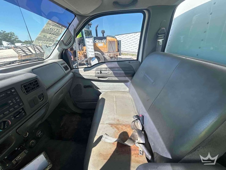 2008-ford-f750-image-31