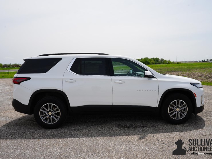 2023-chevrolet-traverse-image-4