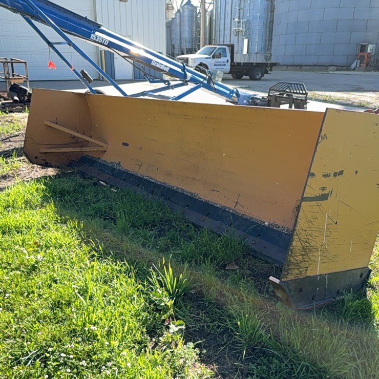 13’ Front Blade Bucket Mount