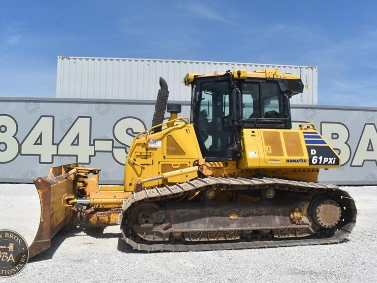 2020-komatsu-d61pxi-24-image-12