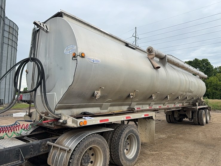 hensley-bulk-body-trailer-image-1