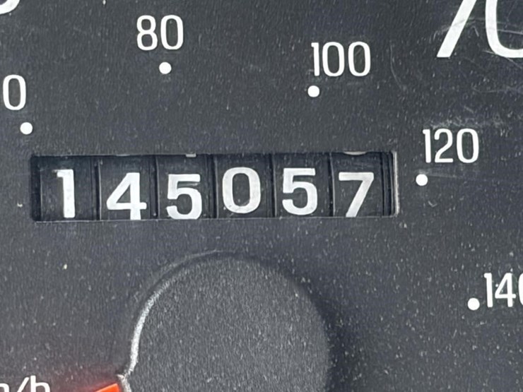2002-ford-e350-image-18