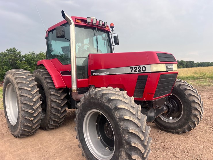case-ih-7220-image-29