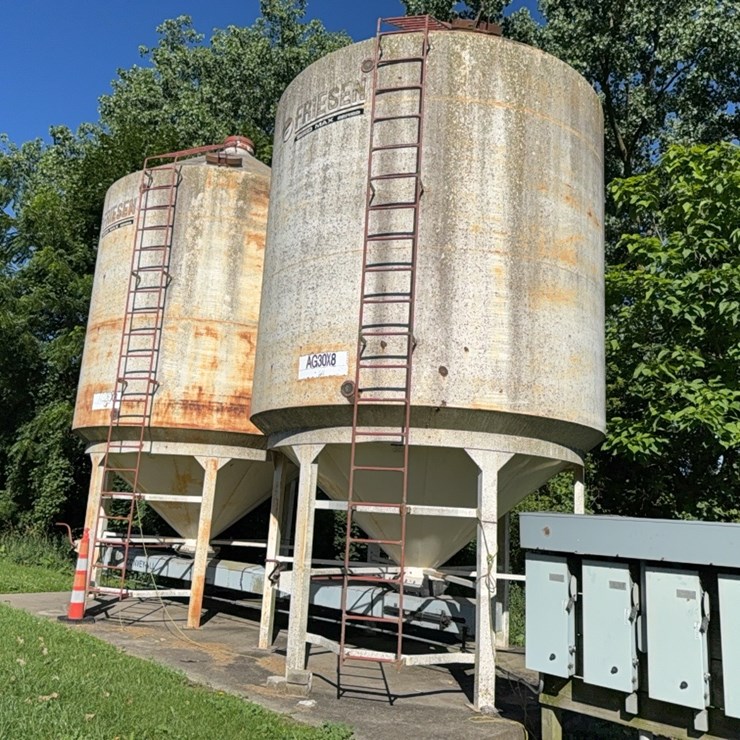 Friesen Seed System Bins
