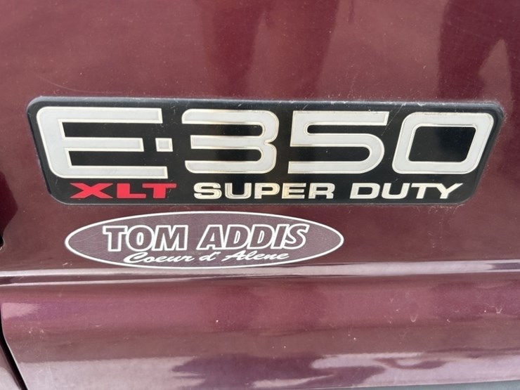 2005-ford-e350-xlt-sd-image-32