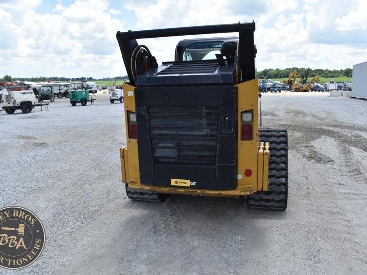 2022-caterpillar-299d3-image-15