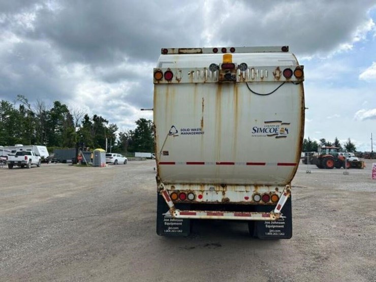 2020-mack-terrapro-tri/a-garbage-truck-1m2te1gc0lm-image-7
