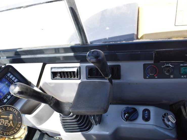 2016-komatsu-pc55mr-5-image-58