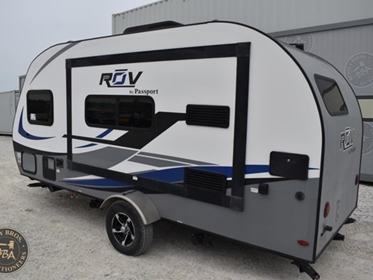 2018-keystone-rv-co-passport-rov-170rkrv-46269-image-44