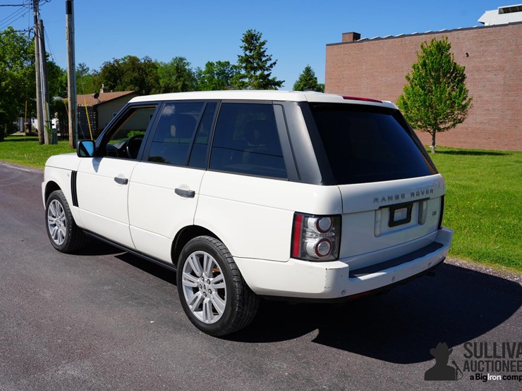 2010-land-rover-range-rover-hse-image-7